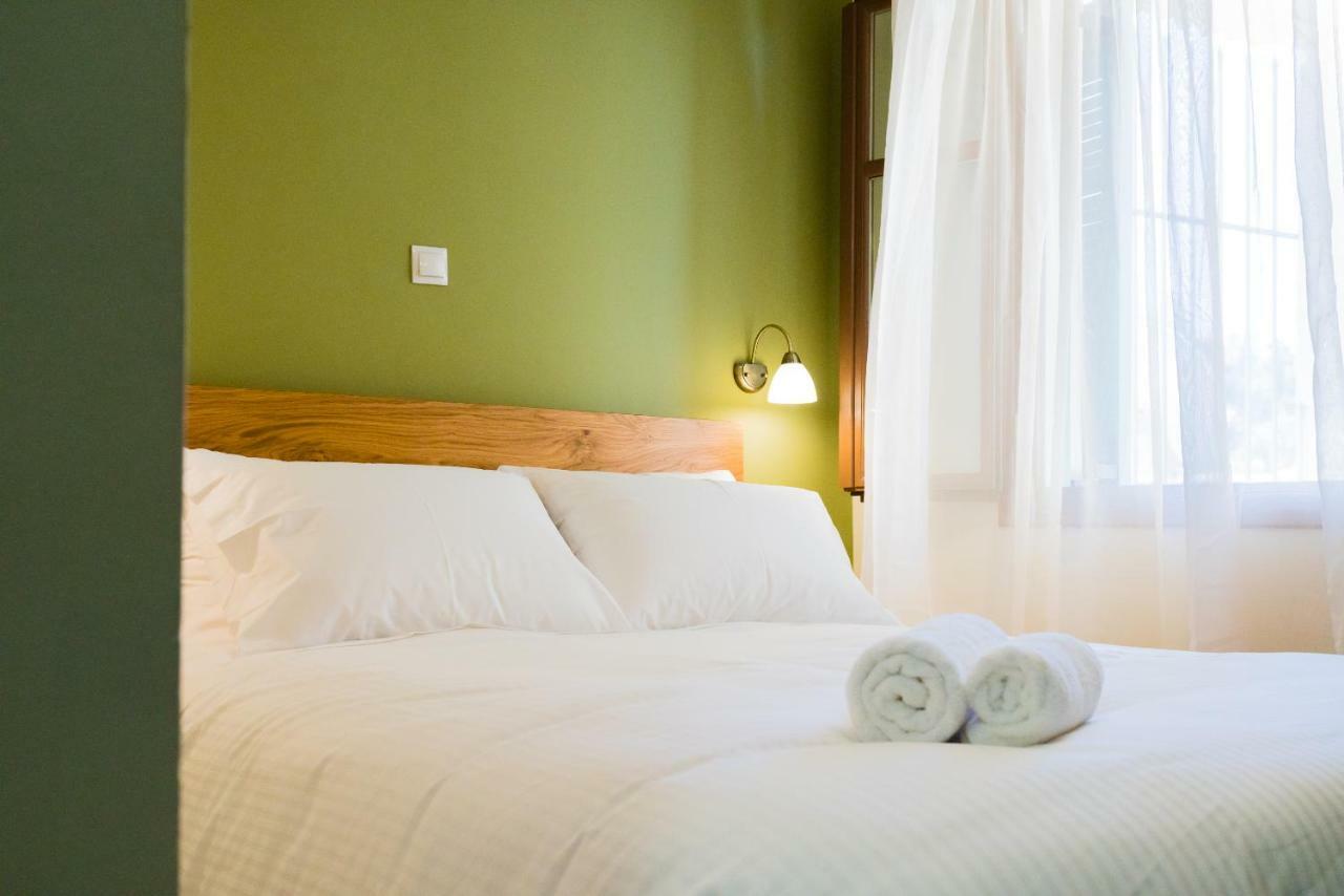Ch Adrianou Suites Atina Dış mekan fotoğraf